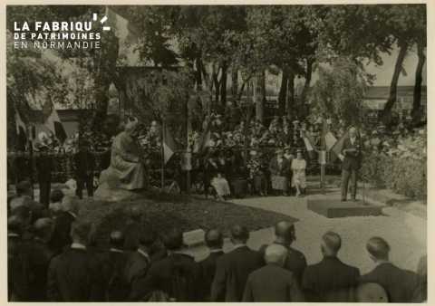 Inauguration de la statue de Clémenceau